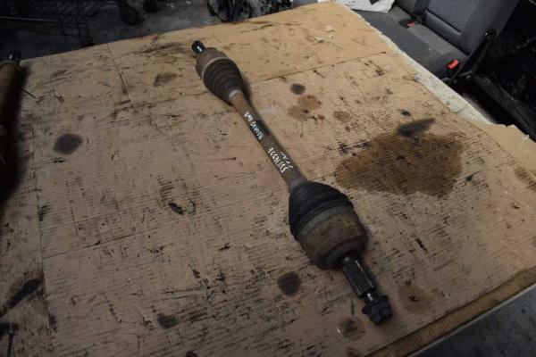 CARDAN GAUCHE RENAULT MEGANE 3 1.5DCI 2009-2015 - Vue 1